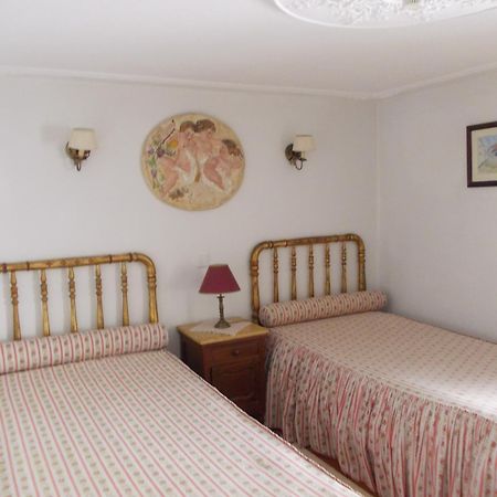 Hotel Casa De S. Thiago Do Castelo à Óbidos Extérieur photo