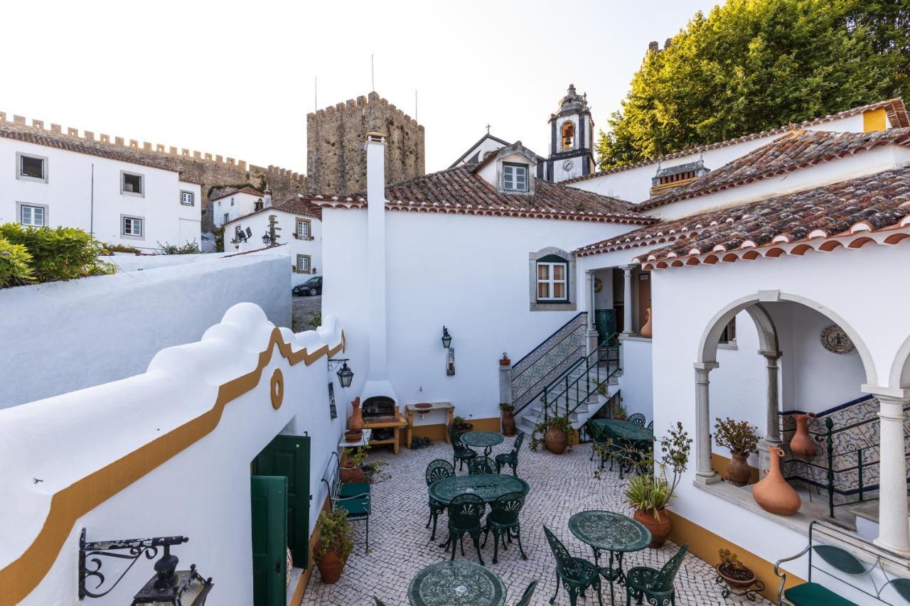 Hotel Casa De S. Thiago Do Castelo à Óbidos Extérieur photo