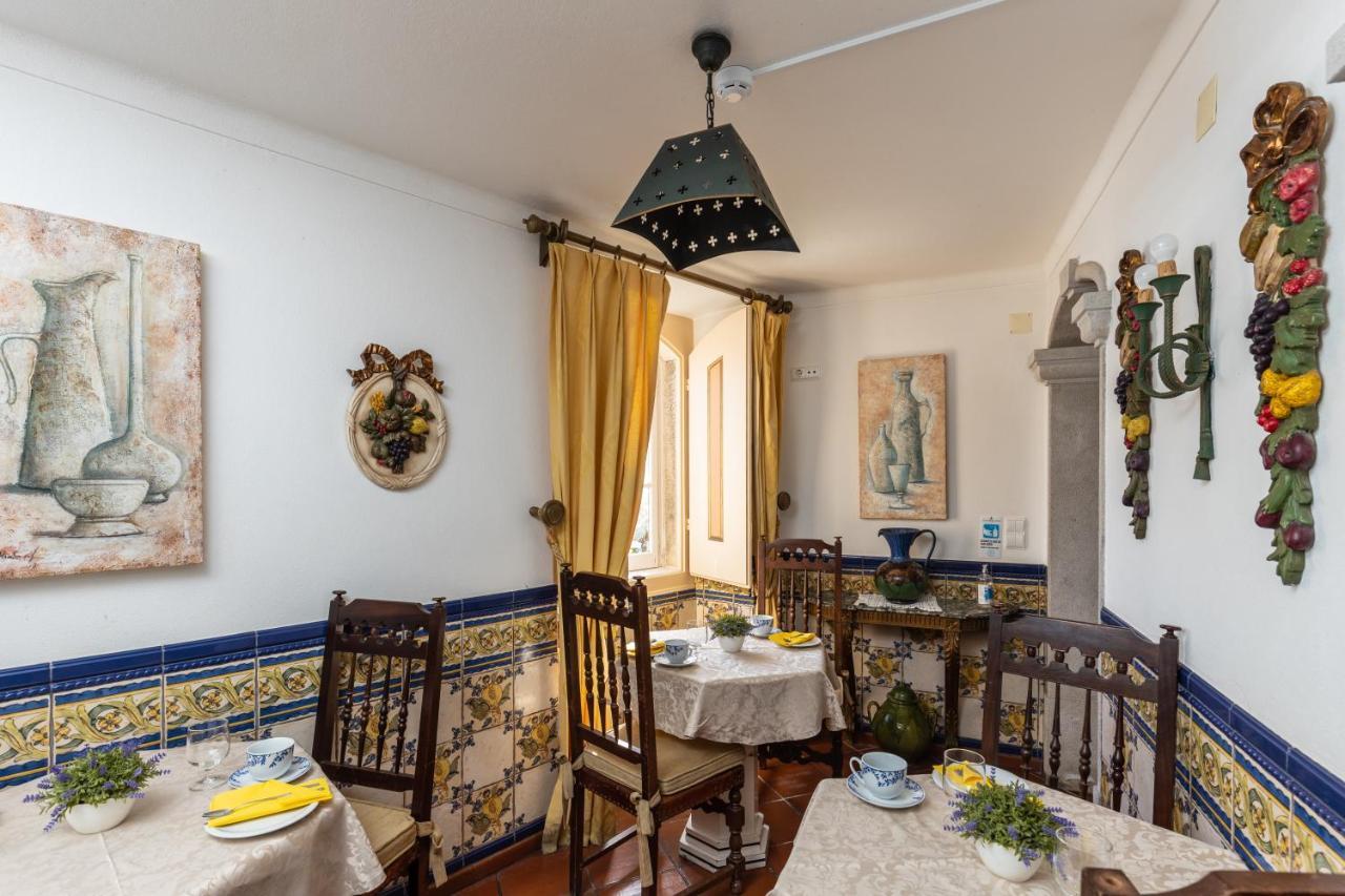 Hotel Casa De S. Thiago Do Castelo à Óbidos Extérieur photo