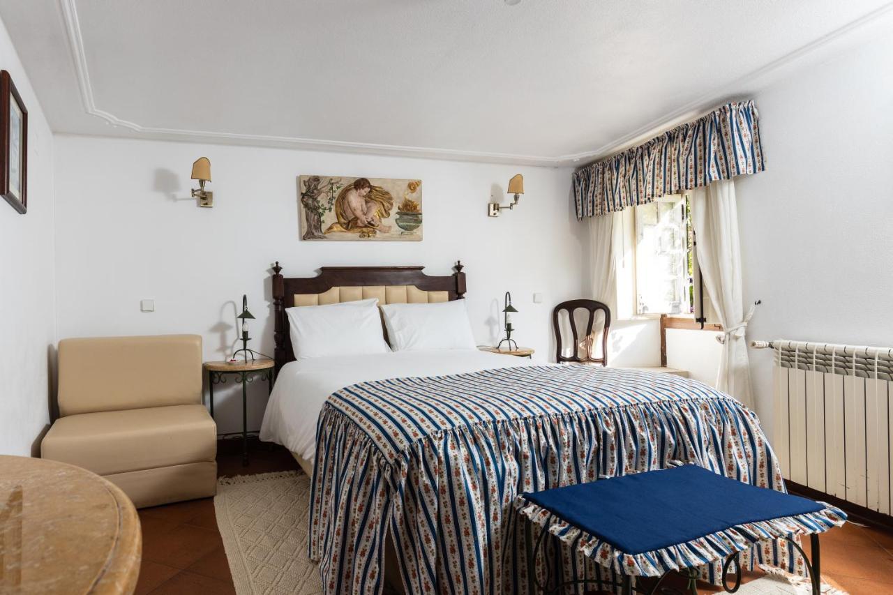 Hotel Casa De S. Thiago Do Castelo à Óbidos Extérieur photo