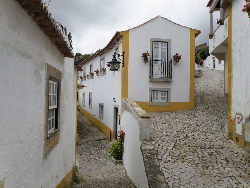 Hotel Casa De S. Thiago Do Castelo à Óbidos Extérieur photo