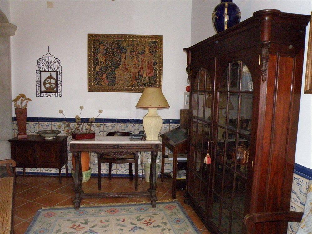 Hotel Casa De S. Thiago Do Castelo à Óbidos Extérieur photo