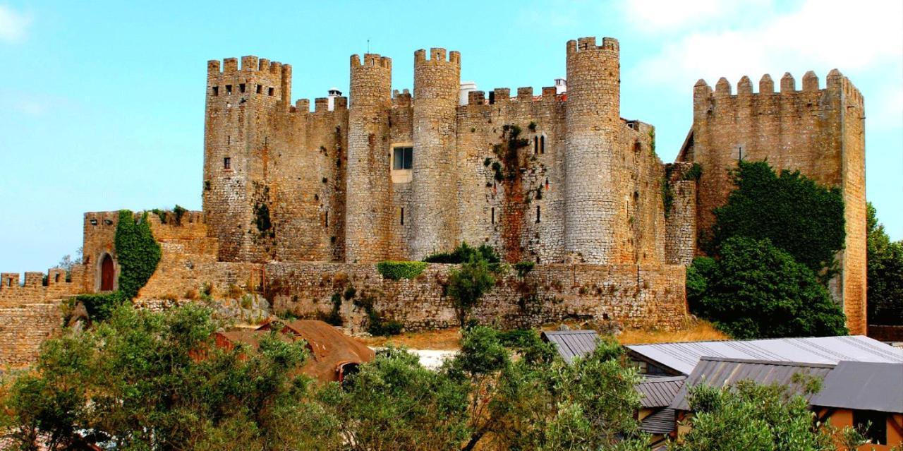Hotel Casa De S. Thiago Do Castelo à Óbidos Extérieur photo